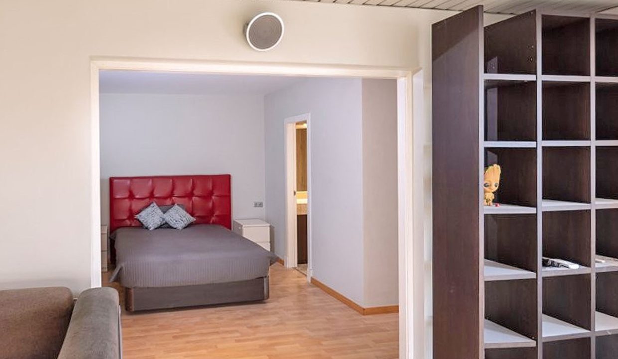 DORM 09