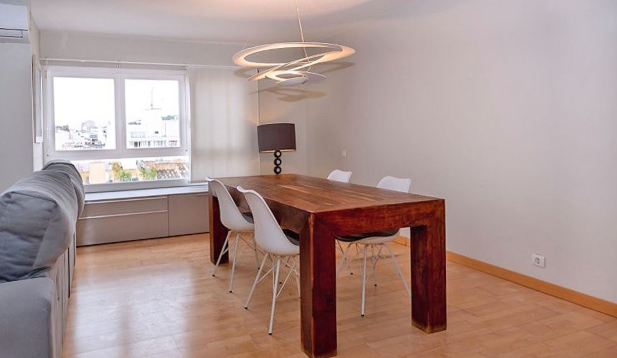 SALÓN 01